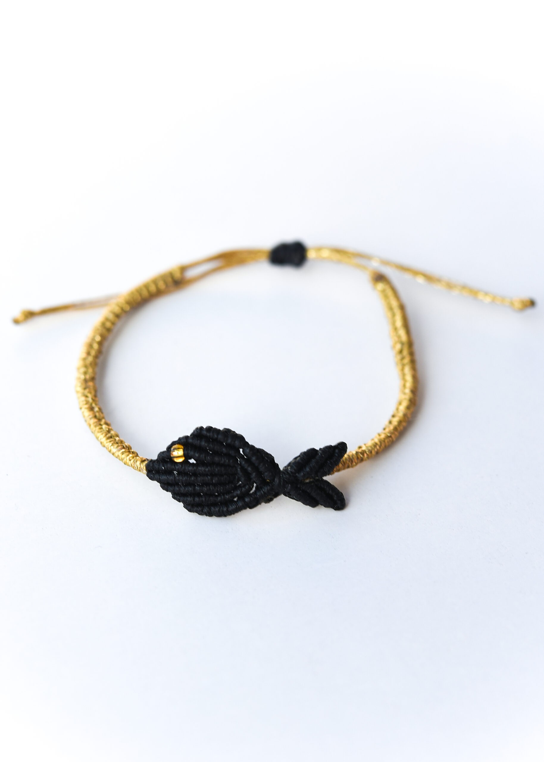 ΚΩΔ. BH_003 Blach fish bracelet